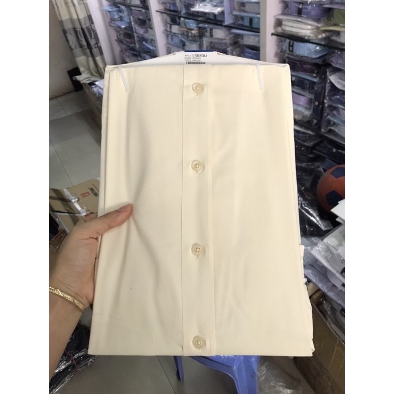 Áo Sơ Mi Việt tiến dài tay chính hãng size 36 từ 55kg trở xuống.