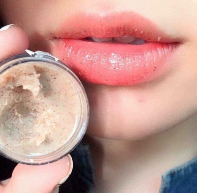 Hủ tẩy tế bào chết môi | BigBuy360 - bigbuy360.vn