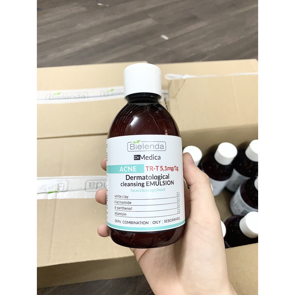 Sữa rửa mặt cho da mụn BIELENDA dr.MEDICA