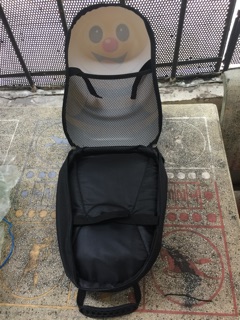Balô hình con ong vàng