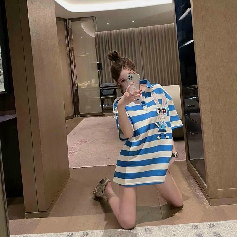 Váy len suông cổ đức cộc tay thỏ đeo kính kẻ sọc to hàng QC