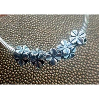 Cỏ bạc chỉ vừa kiềng và troll