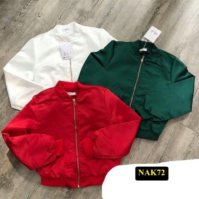 Áo khoác gió nữ lửng