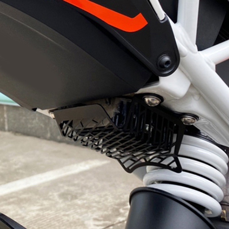 Bảo vệ cục sạc điện KTM Duke 390 2017_2023