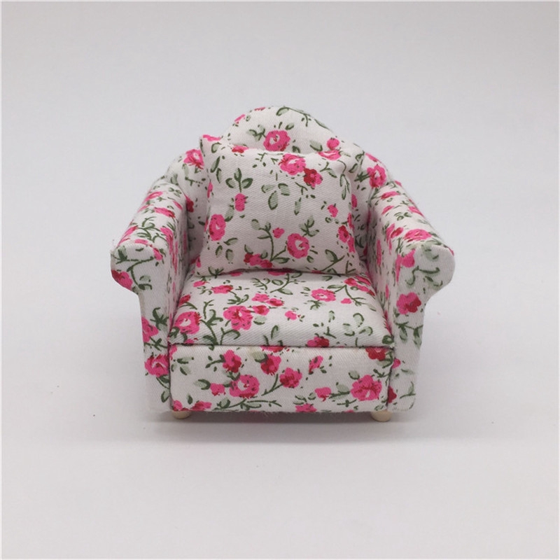 Mô hình ghế sofa tỉ lệ 1/12 đẹp mắt