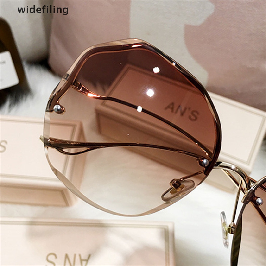 Kính Mát Chống Tia UV400 2021 Màu Sắc gradient Thời Trang