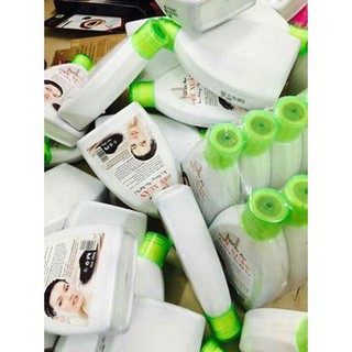 Gel lột mụn Lê Xuân