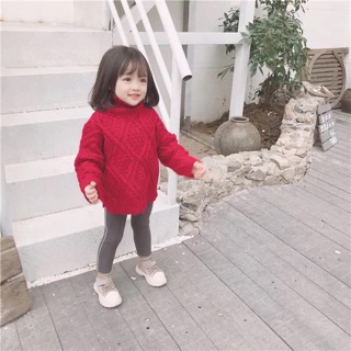 Áo len cao cổ bé gái