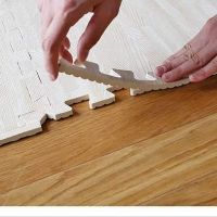 Thảm xốp vân gổ  60*60