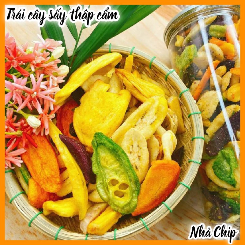Trái cây sấy thập cẩm, Mít thái sấy, Chuối sấy giòn