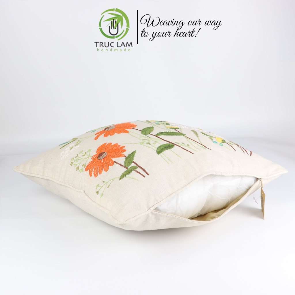 Gối/Vỏ Gối Vuông Tựa Lưng Sofa (45x45) Trang Trí Phòng Vải Linen Thêu Thủ Công Cánh Đồng Hoa Cam – Trúc Lâm Handmade