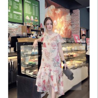 Đầm hoa đuôi cá Zara vải dư