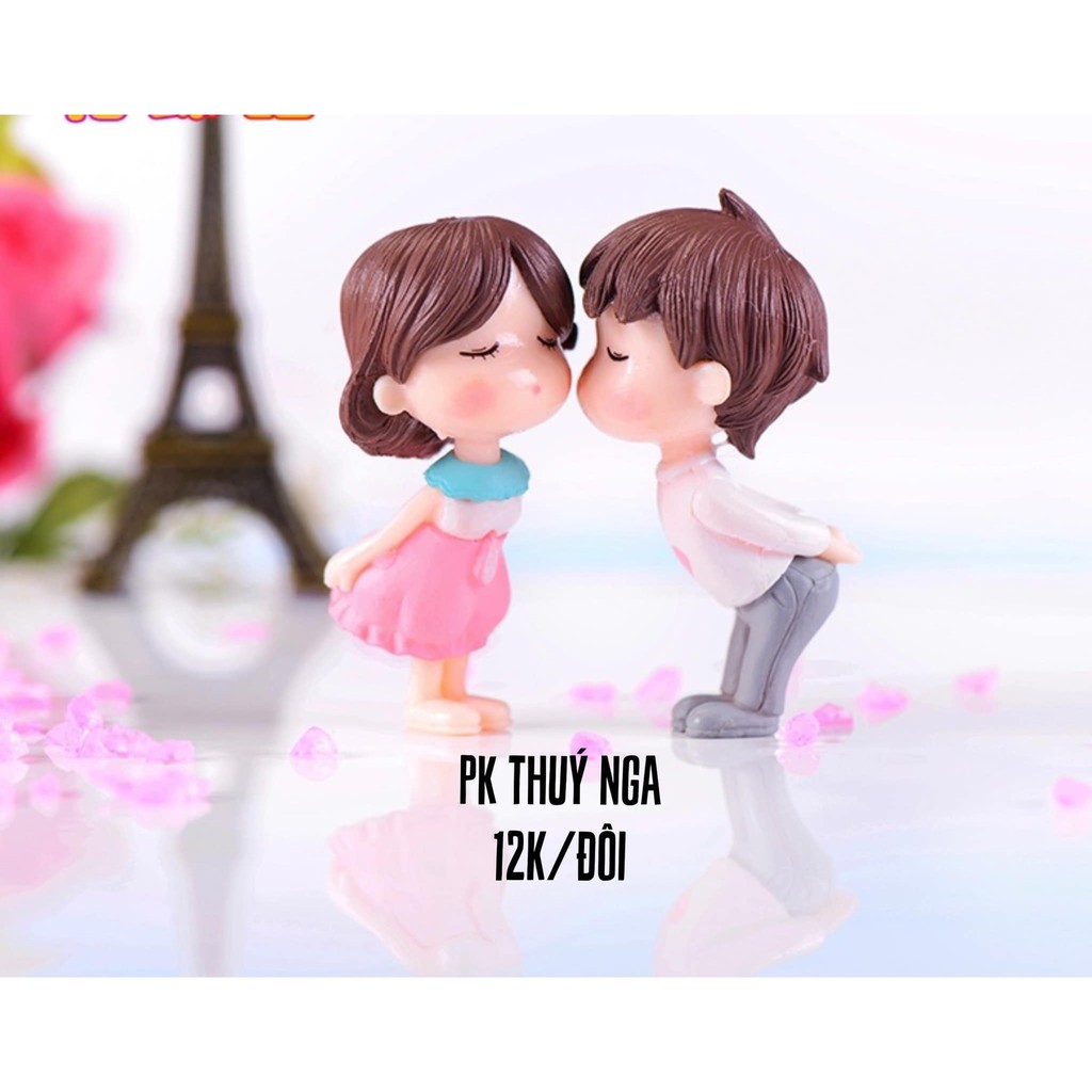 CẶP ĐÔI CONG MÔNG KISS TRANG TRÍ BÁNH KEM