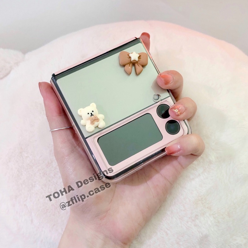 Ốp trong suốt gấu nơ Samsung Z Flip 3 / Z Flip 4 kèm decal / Z Flip3 / ZFlip3 / Z Flip4/ ZFlip4