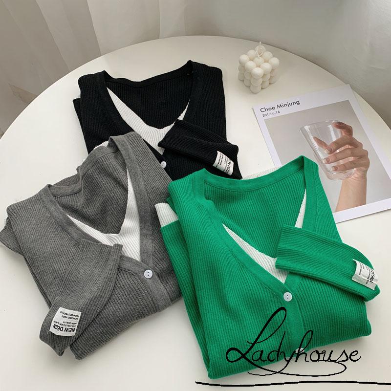 Áo Sweater Dệt Kim Tay Dài Cổ Chữ V Cài Nút In Chữ Phối Màu Sắc Cho Nữ