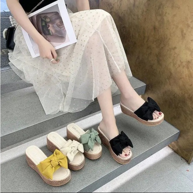 Dép Sandal Cao Gót Đế Xuồng Phong Cách Thời Trang Mới 2022 Dành Cho Nữ