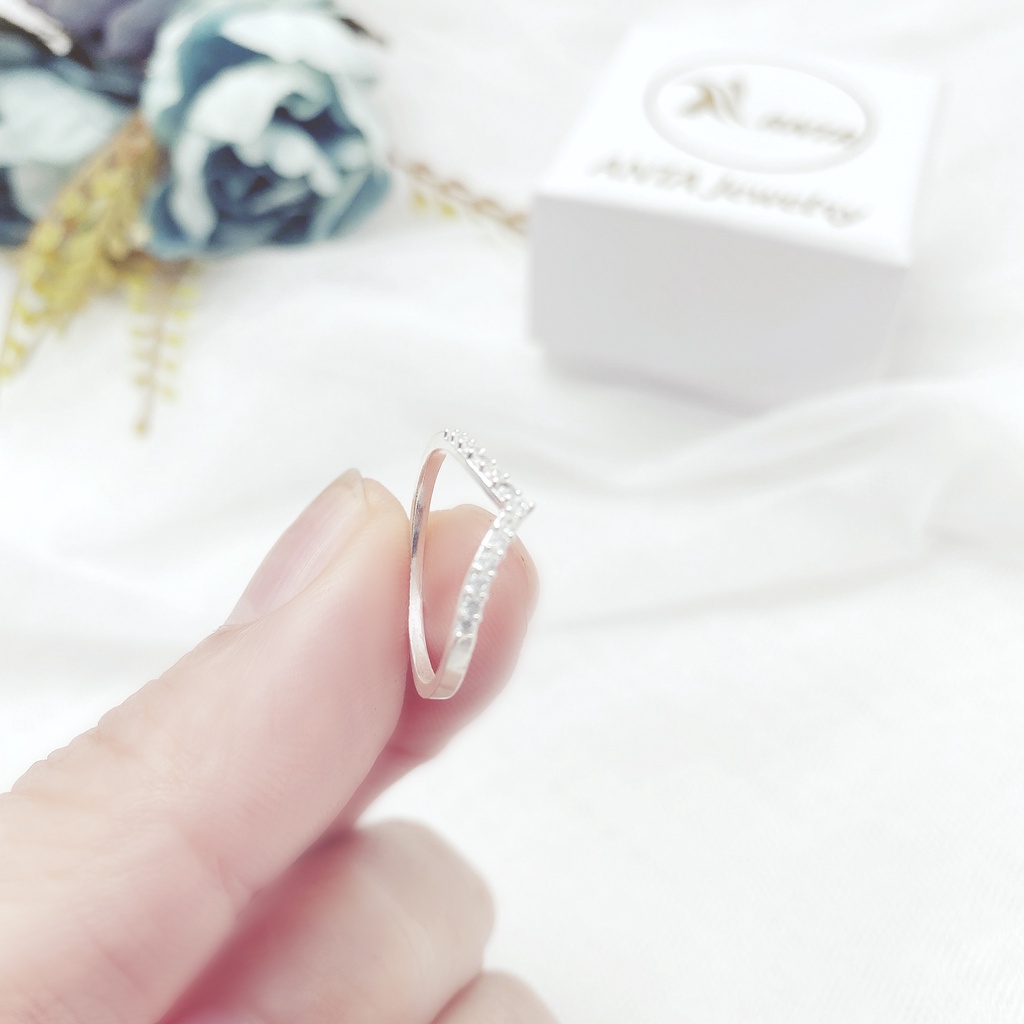Nhẫn bạc nữ ATJ9038 dành cho nữ kiểu nguyệt quế đính đá ANTA Jewelry