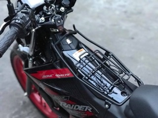 Baga giữa Suzuki Raider Fi