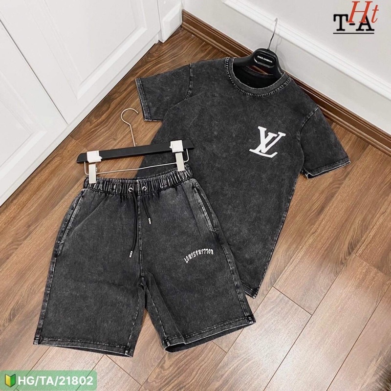 Bộ loang luôn vui tươi chạy vai H2B758