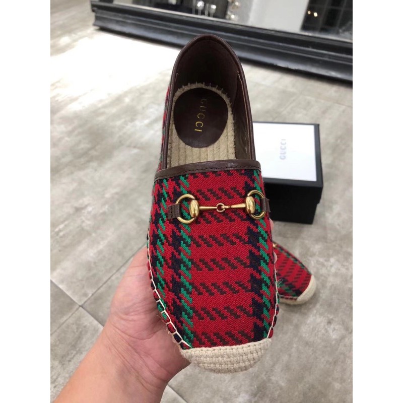 Giày lười nữ đế cói Gucci GG GC với chất liệu vải cao cấp