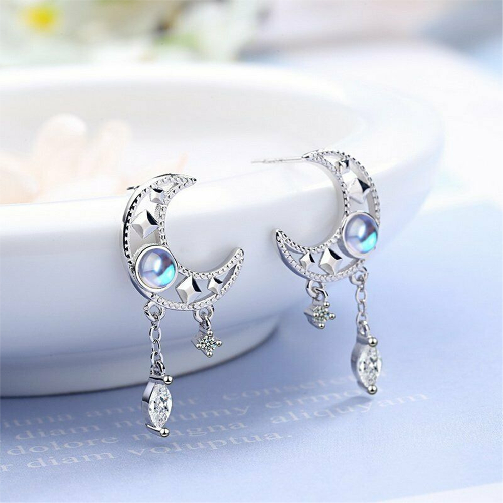 1 Cặp Bông Tai Hình Mặt Trăng Rỗng Đính Đá Opal Nhiều Màu