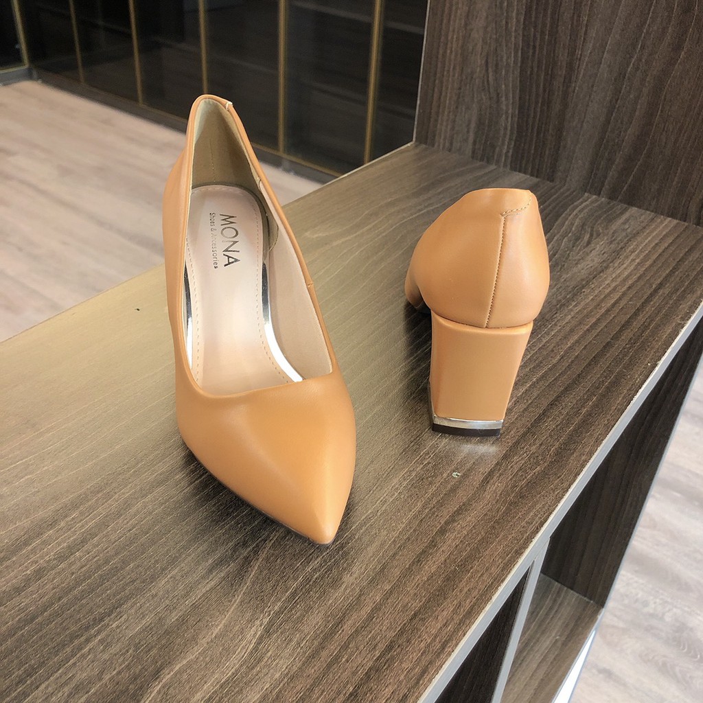 Giày cao gót nữ 7cm đế vuông basic mũi nhọn - D804