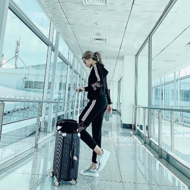 Combo 2 bộ thể thao