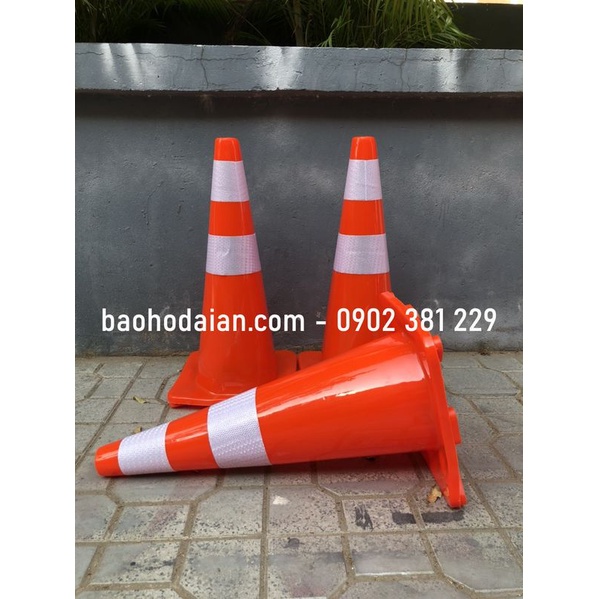 Cọc tiêu cảnh báo giao thông nhựa PVC dẻo 68cm