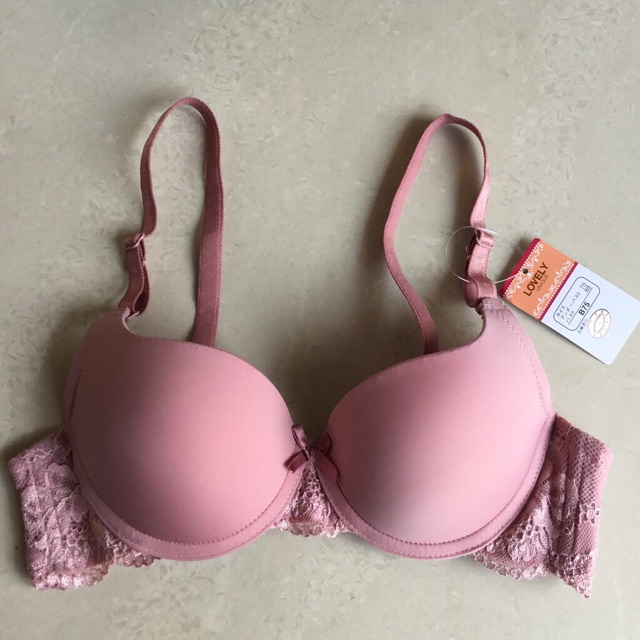 Áo ngực lovely hàng Nhật đuôi ren mút đệm nâng ngực