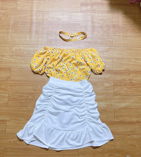 [ Mã FAMAYWA2 giảm 10K đơn 50K] Set bộ nữ áo bẹt vai+ chân váy nhún body | BigBuy360 - bigbuy360.vn