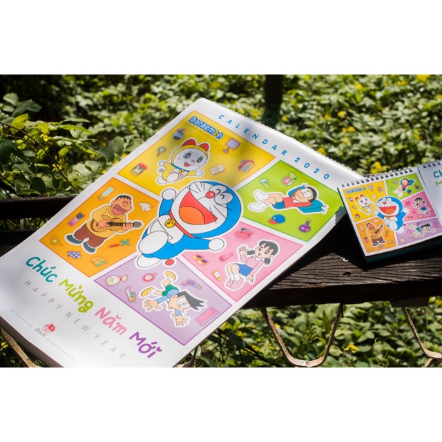 Lịch để bàn Doraemon 2022 tặng kèm sticker