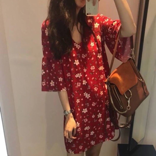 [SẴN] Váy Mango V-neck dress vợt sale