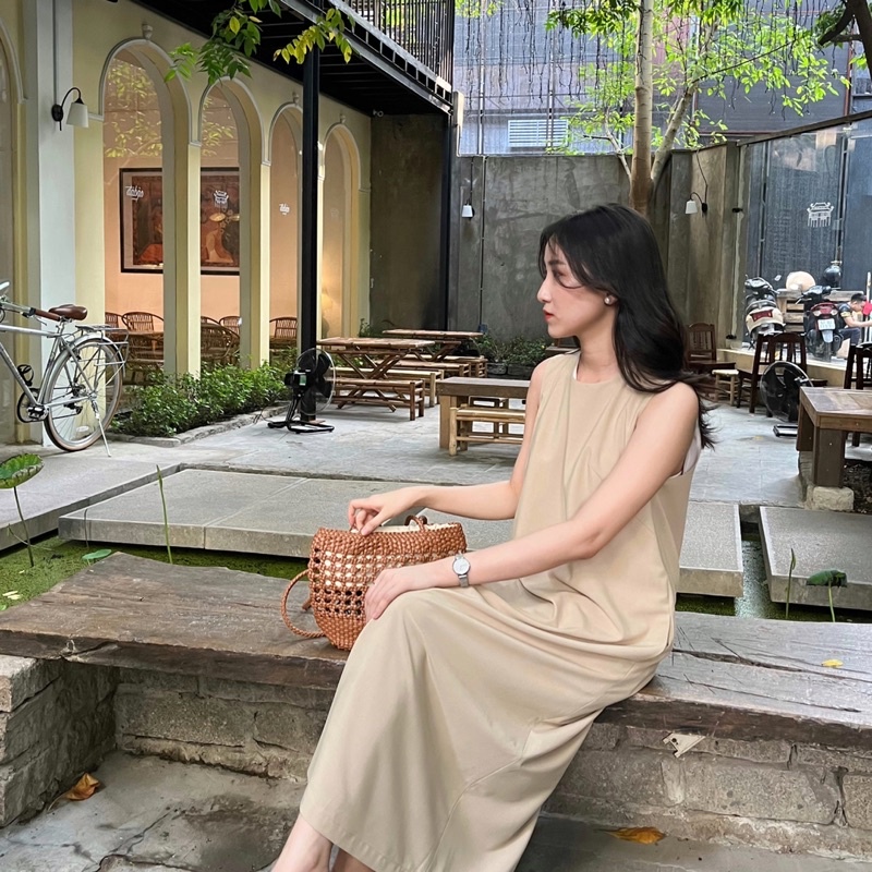 Đầm suông dáng dài thiết kế xẻ tà sau Dreamy Dress - Miahou Closet