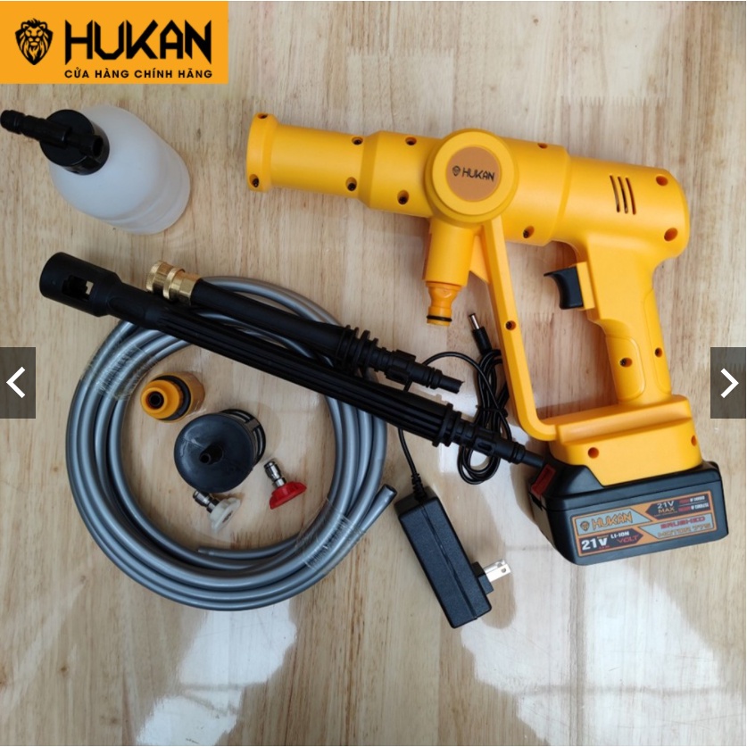 Máy rửa xe chạy pin HUKAN 21V chính hãng chân pin phổ thông