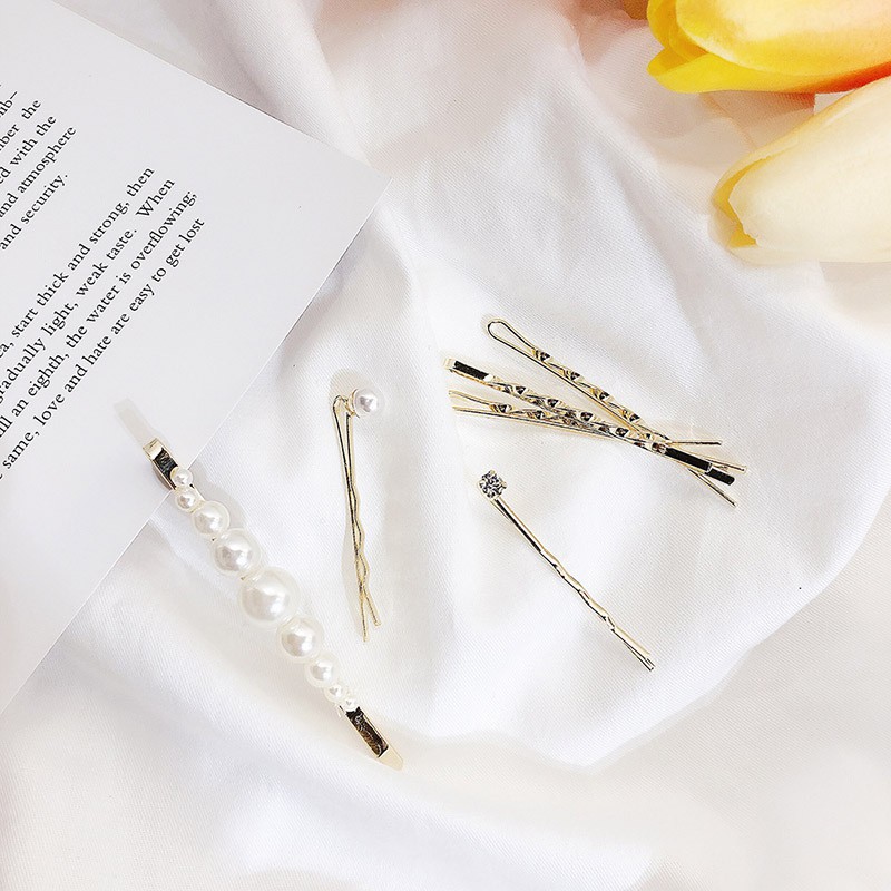 Kẹp tóc đính hạt giả ngọc trai phong cách Hàn Quốc