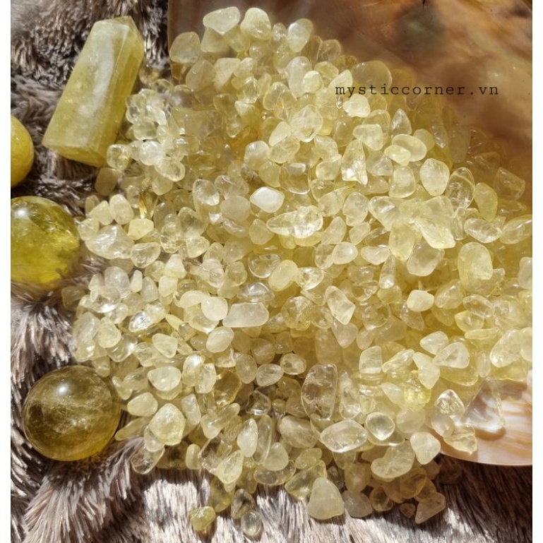 Vụn đá Vàng (Citrine Quartz) may mắn, là vụn đá thanh tẩy trong Tarot, Reiki, thiền định, phong thủy