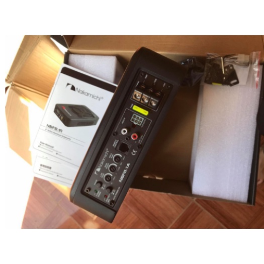 Loa Sub Gầm Ghế NAKAMICHI 8.1A Chính Hãng