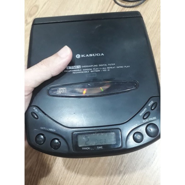 Máy nghe đĩa CD player cầm tay Kasuga!