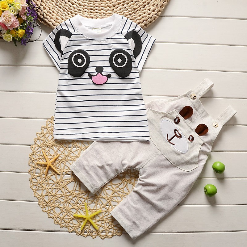 Set áo thun tay ngắn kẻ sọc kèm quần yếm hình gấu đáng yêu cho bé