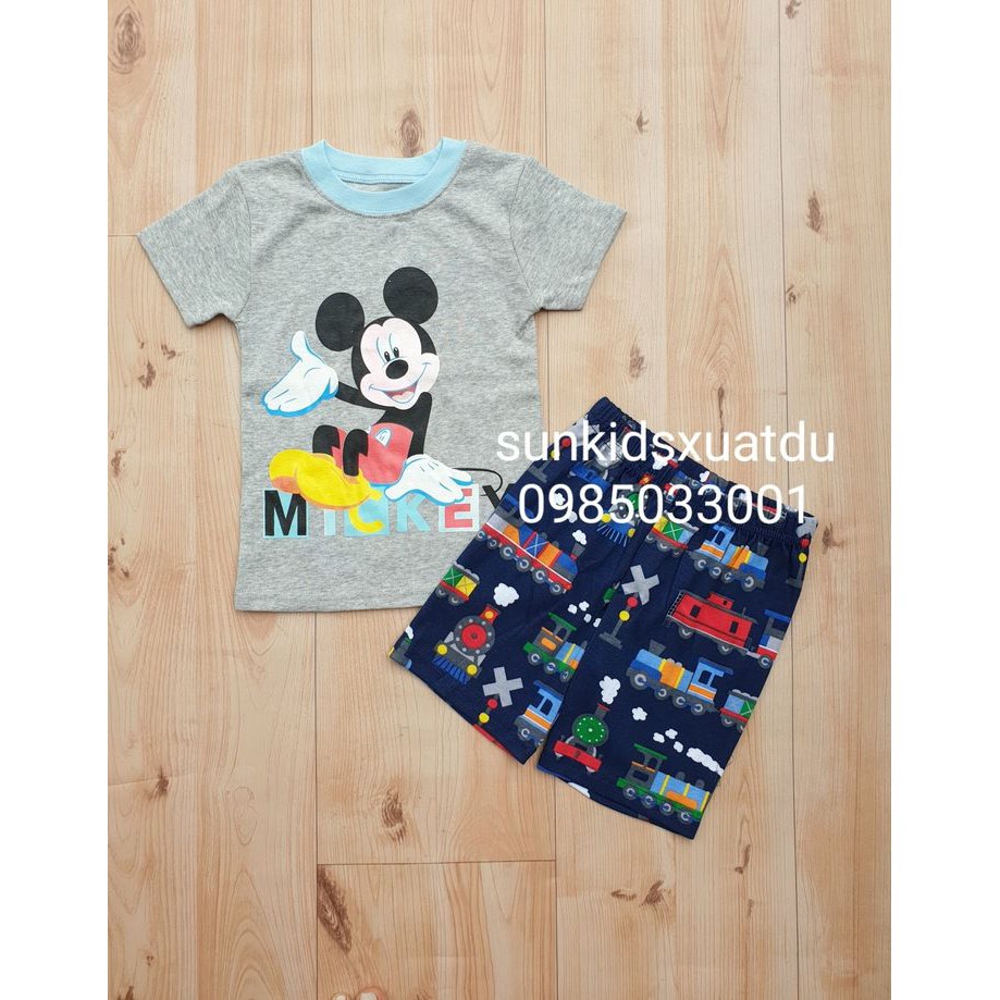 Bộ bé trai Mickey xám quần hình