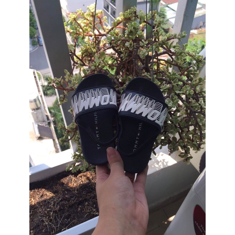 Dép quai Tomy bé trai hàng xuất dư xịn