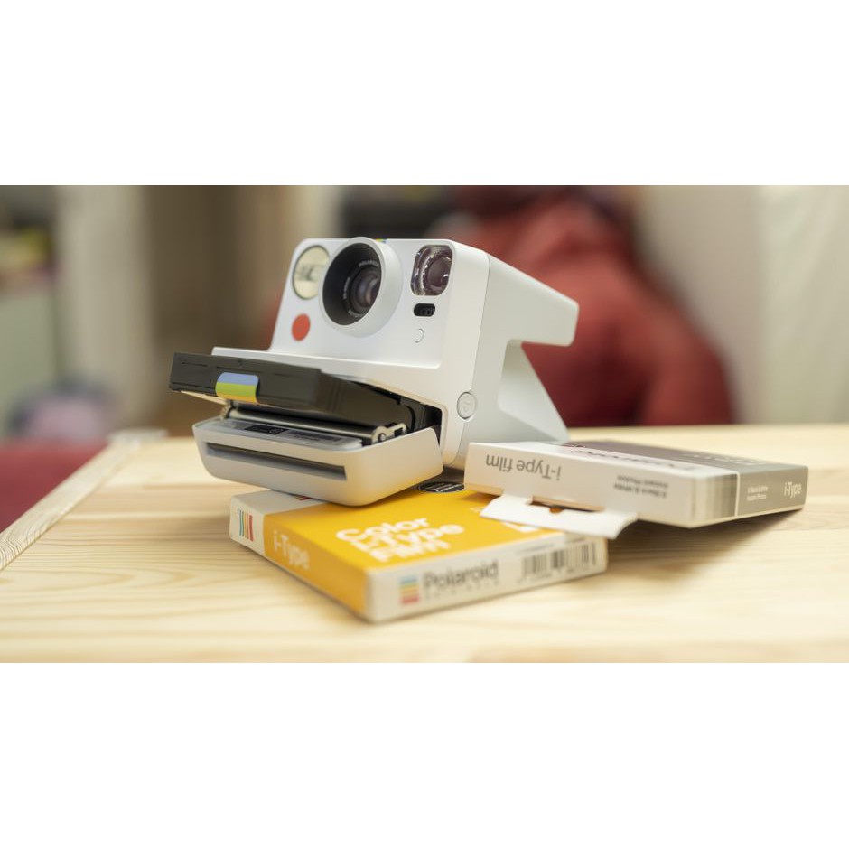 [Mã 229ELSALE hoàn 7% đơn 300K] Polaroid Now Camera - Máy chụp ảnh lấy ngay Polaroid Now (Tặng kèm 1 pack film)