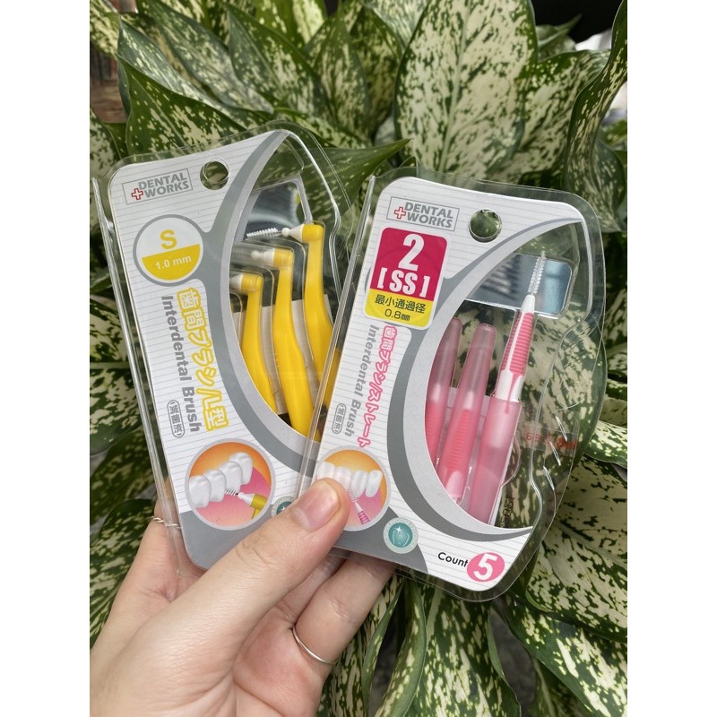Chải Kẽ Răng/ Tăm Nha Khoa Cho Người Chỉnh Nha Dental Works Okamura 4 Chiếc/ Vỉ