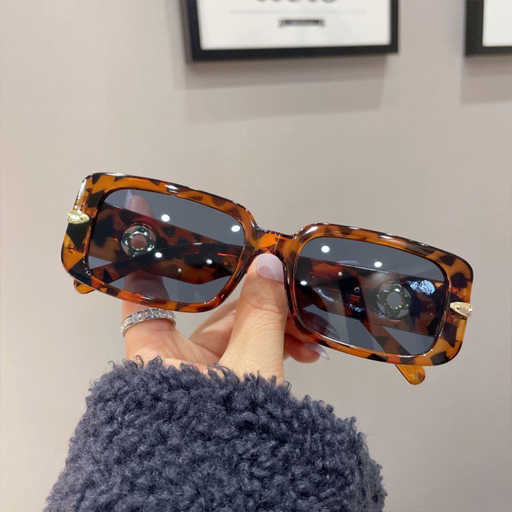 Kính Mát Gọng Vuông Phong Cách Thể Thao Thời Trang Cho Nam Nữ