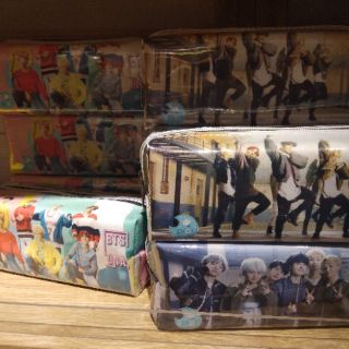 Hộp bút BTS , BT21
