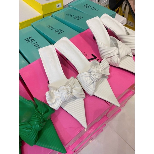 GUỐC NHỌN MŨI NƠ THẮT (D1856 D1857 D1858 D1859)