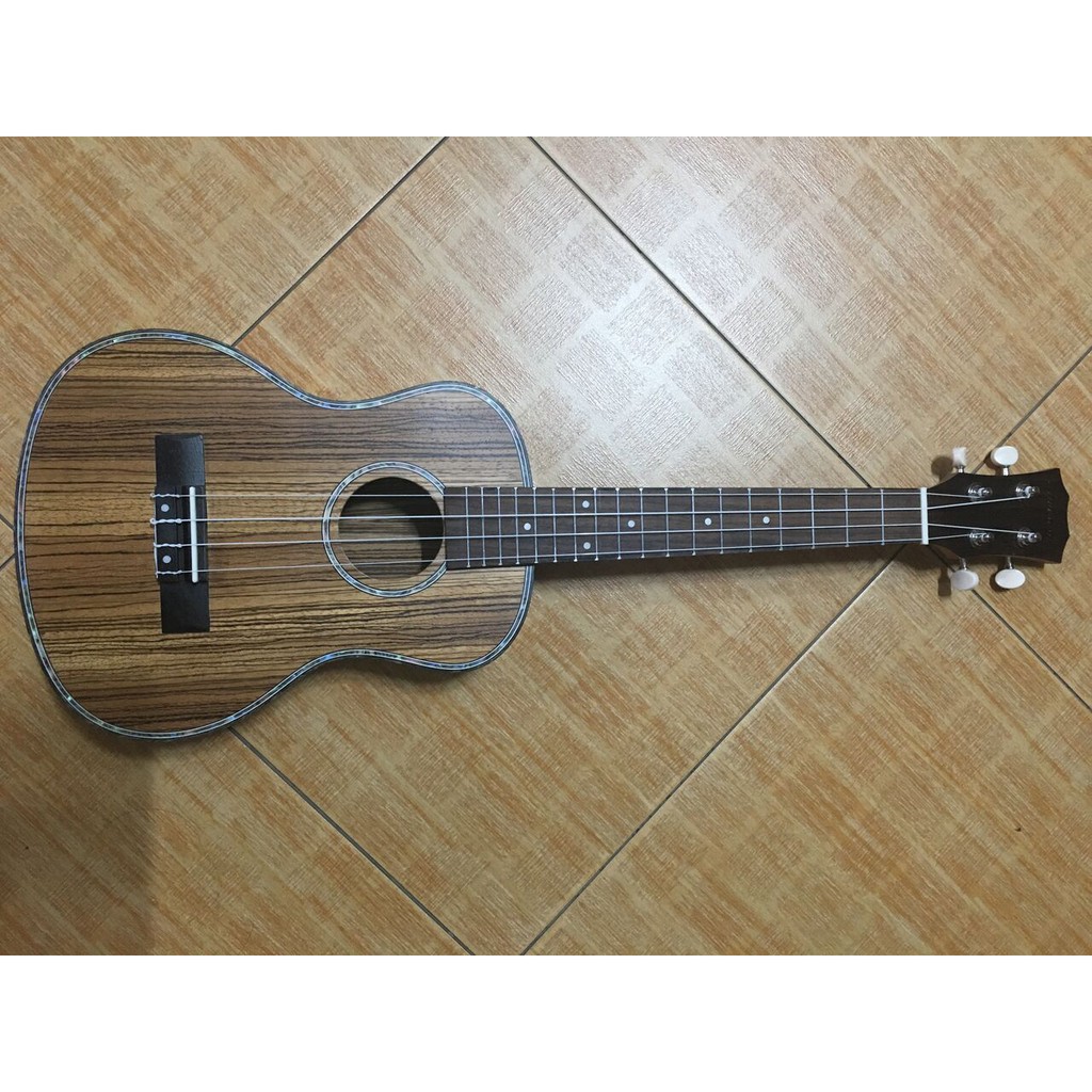 Đàn Ukulele Tenor sọc cao cấp giá ưu đãi_Tặng kèm full phụ kiện