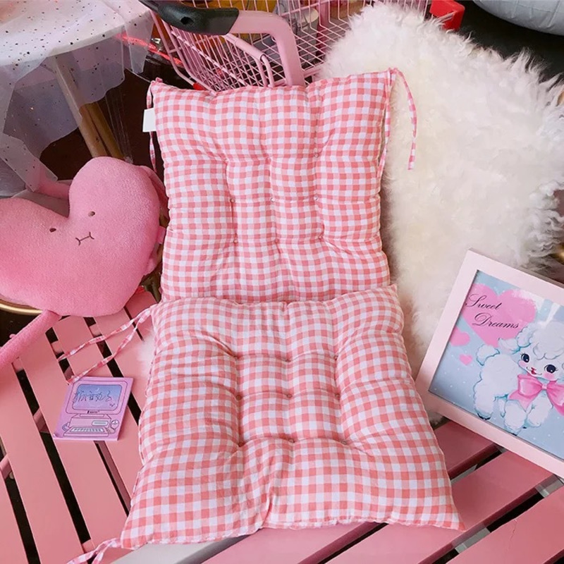 Gối Đệm Mềm Mại Họa Tiết Sọc Ca Rô Màu Hồng Đáng Yêu