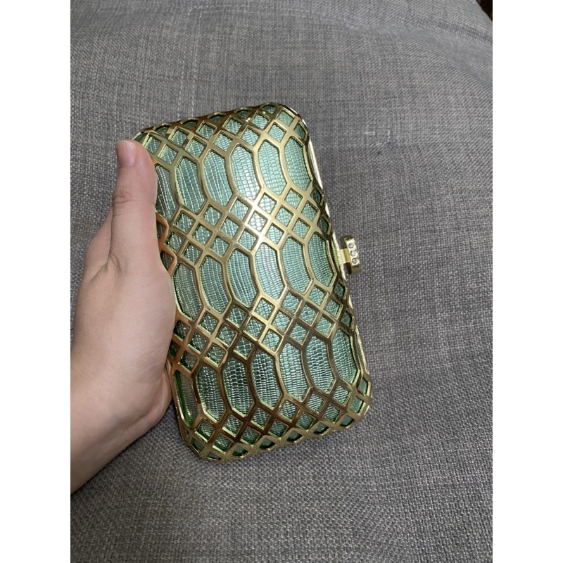 Thanh lý clutch kim loại Vascara xanh ngọc