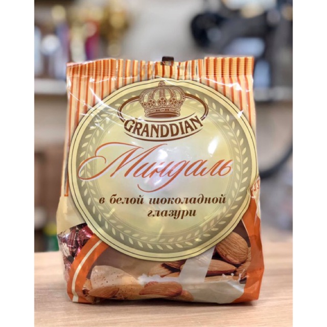 SOCOLA TRẮNG HẠNH NHÂN GRAND DIAN 450gr